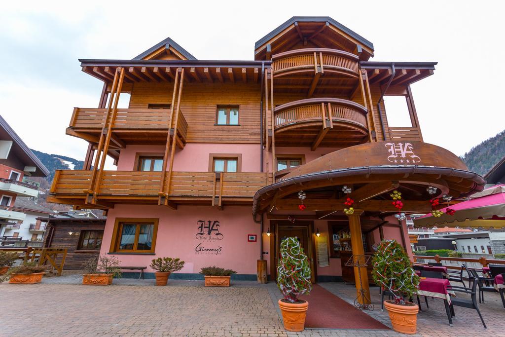 Hotel Arisch Aprica Exterior foto